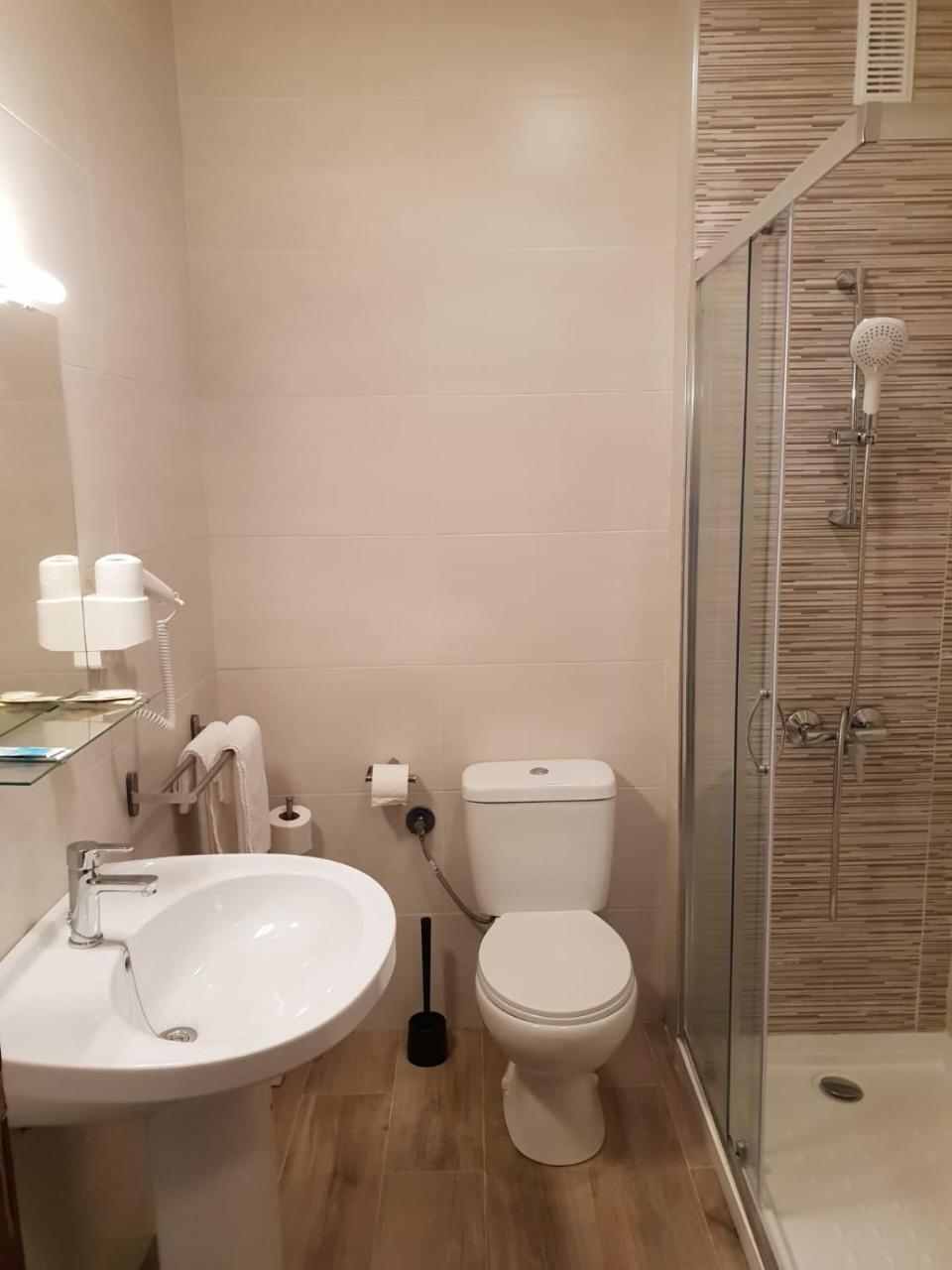Complejo Hotelero Saga Manzanares Ngoại thất bức ảnh